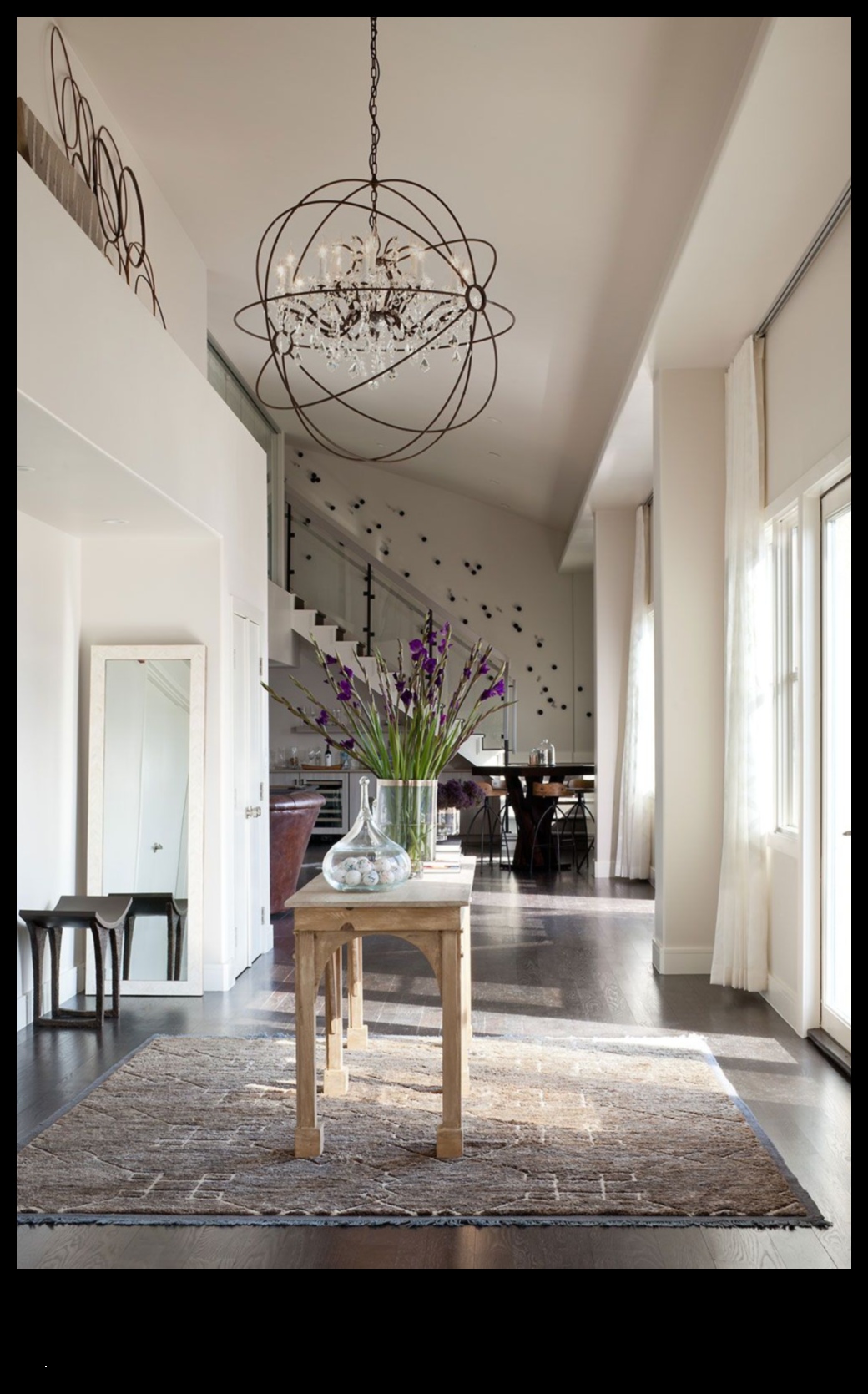 Elegance at the Door: Entryway Chandeliers Redefining Welcome